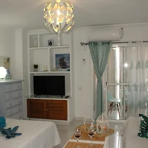 https://estudio-muy-acogedor-en-benalmadena.1costadelsol.com